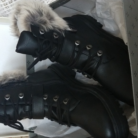 Black Booties - Picture 4 of 4